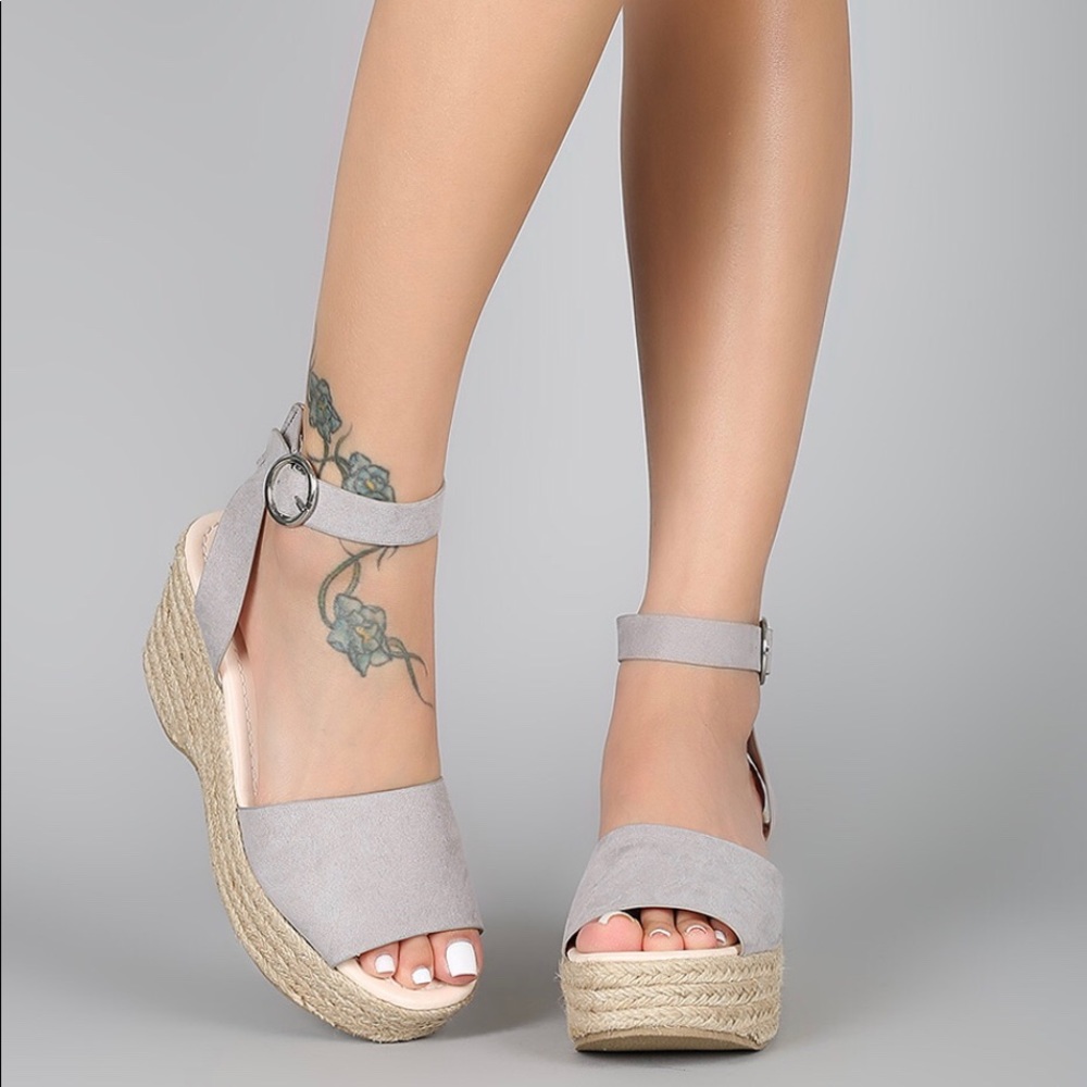 Gorgeous Espadrille Wedges